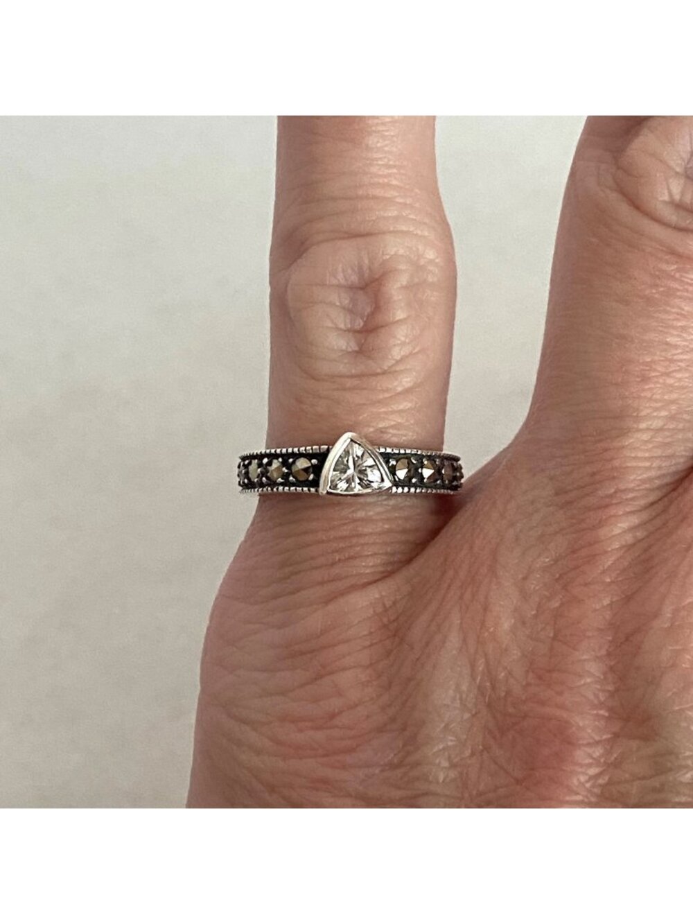 VTG Judith Jack Sterling Silver 925 Marcasite Trillion Cut CZ Band Ring Sz 4.5
